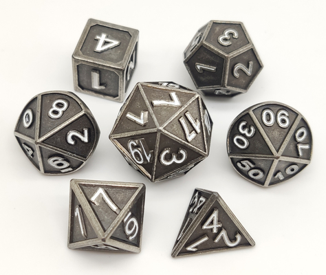 Kết thúc mượt mà Mini RPG Dice Nhiều màu Vật liệu kim loại nhựa thực tế