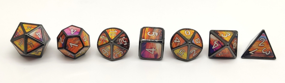 Kết thúc mượt mà Mini RPG Dice Nhiều màu Vật liệu kim loại nhựa thực tế