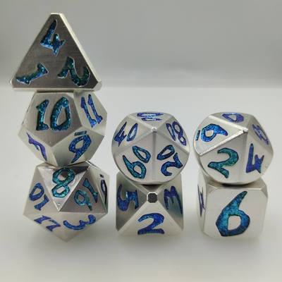 Made Dice Polyhedral Set Dice kim loại chạm khắc tinh tế Poker sang trọng