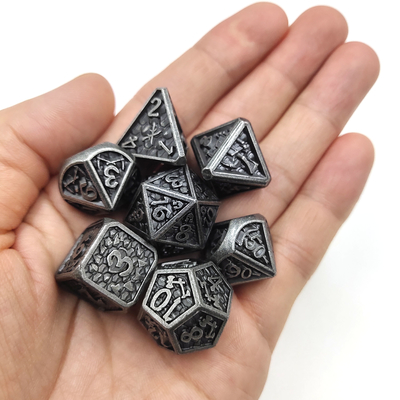 Trò chơi trên bàn Antiwear Chất lỏng bền đầy xúc xắc Set Glow In The Dark Dice