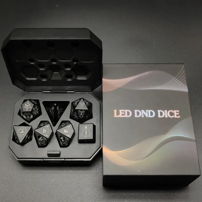Ánh sáng lên DND Dice Sạc lại với hộp sạc 7 PCS LED Electronic Dice For Tabletop