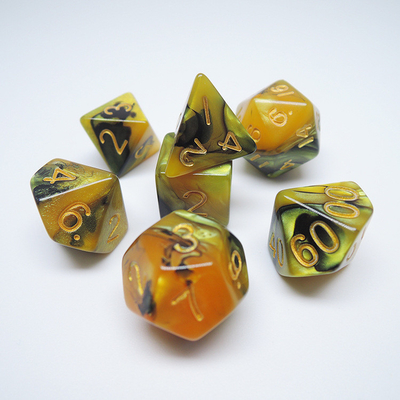 Đàn ông màu vàng và đen nhựa đá cẩm thạch RPG Dice Game Dice Set