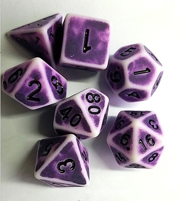 Đồ cổ, nền màu trắng màu nhựa xúc xắc máy tính để bàn game dnd xúc xắc