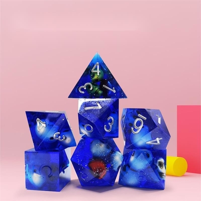Blue Crystal Skull Resin Boarding Dice Set Dragon và Dungeon
