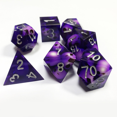 Đồ chơi xúc xắc bằng nhựa hộp sọ tinh thể màu tím Dragon and Dungeon