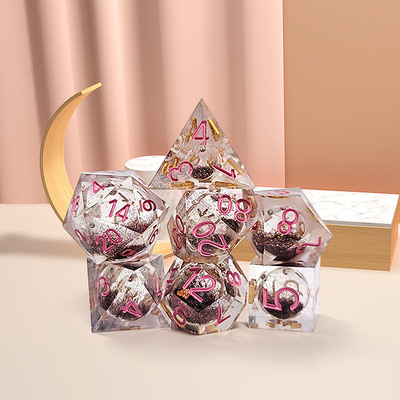 Nhựa cát chảy màu nâu Polyhedral Dice chống vỡ