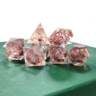 Nhựa cát chảy màu nâu Polyhedral Dice chống vỡ
