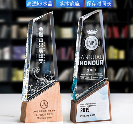 Cá nhân hóa tùy chỉnh nhựa Trophy kết hợp tinh thể và gỗ rắn Trophy