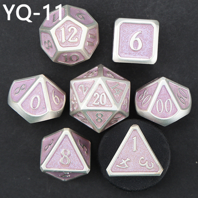 Đặt xúc xắc kim loại DND tùy chỉnh màu sắc polyhedron kim loại rắn với số bạc, được sử dụng cho trò chơi cờ vua D &amp; D