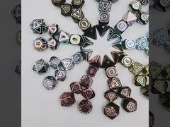 Đặt đá kim loại đồng cổ người thứ năm chơi game màu kim loại tùy chỉnh đá hợp kim đất lang thang